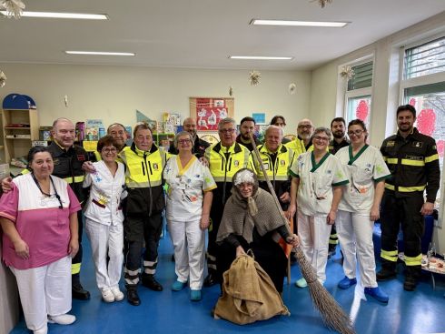 Befana_in pediatria al San Donato 