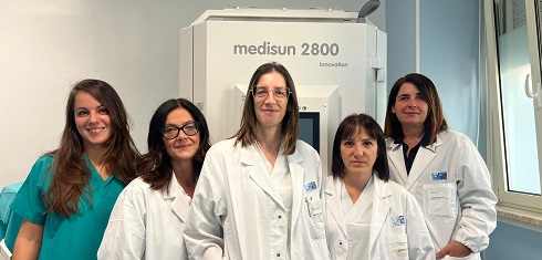 l’équipe dell’ambulatorio Psoriasi Grosseto, da sinistra: Francesca Falcinelli, Susanna Fabbroni, Camilla Peccianti, Giulia Mariotti e Chiara Pisani